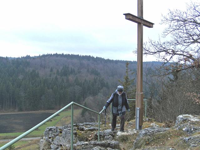 Von Hettingen über den Teufelslochfelsen nach Gammertingen